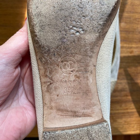 Chanel Canvas Ballet Flats with interlocking CC Logo - Picture 8 of 11